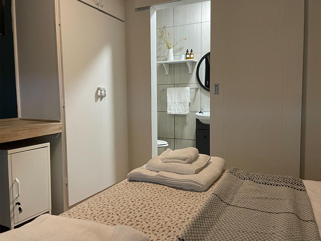 Private En-Suite Bathrooms