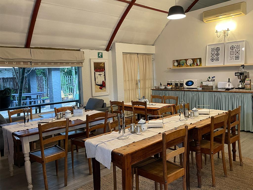 Fresh Breakfast Service